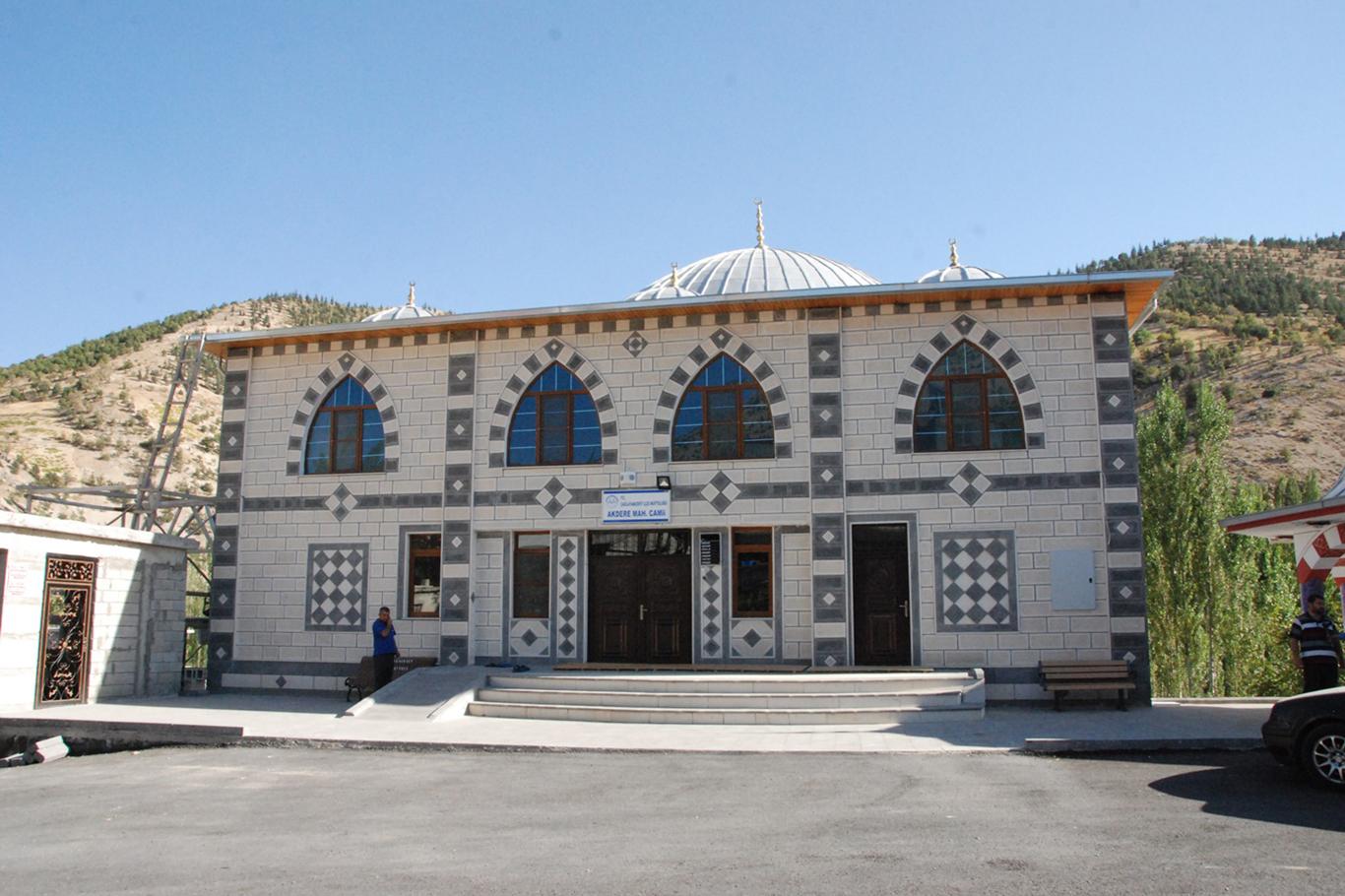 Borcu olan cami hayırseverlerin yardımını bekliyor Borcu olan cami hayırseverlerin yardımını bekliyor